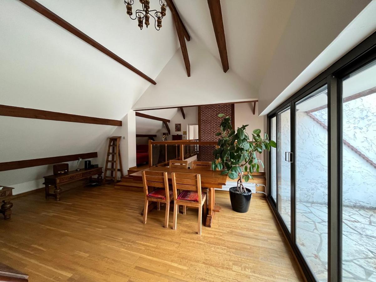 Guignes Les Grands Tilleuls B&B 외부 사진